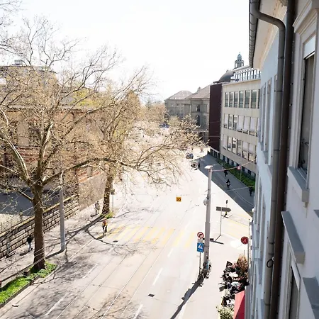 Chalet Suite Apartment Zurich